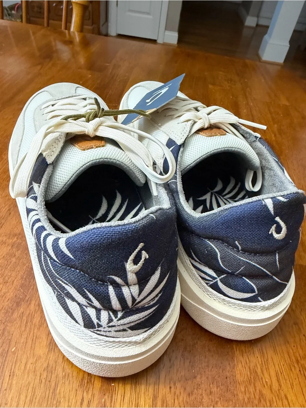 Brand New OluKai Men's Punini Sneakers Shoes Size 10.5 10 1/2 MSRP $140